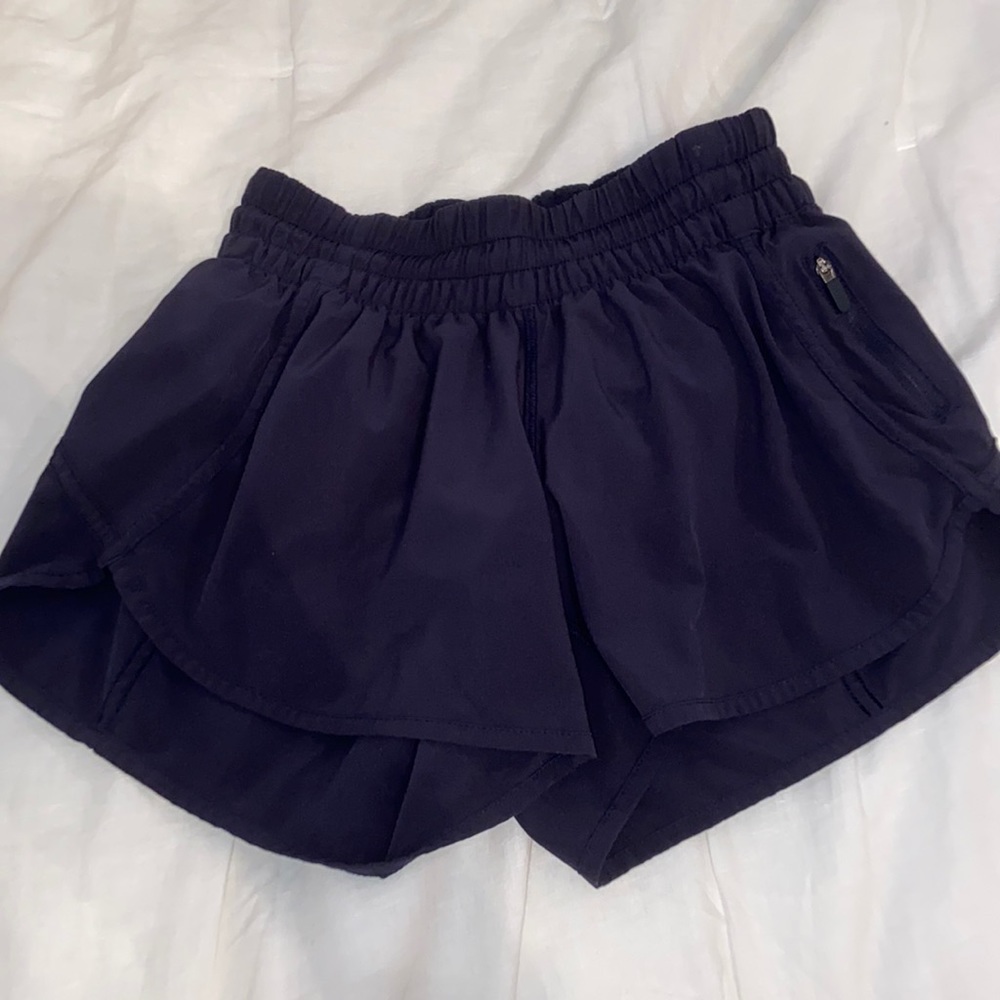 Navy lululemon shorts (4in and size 6)